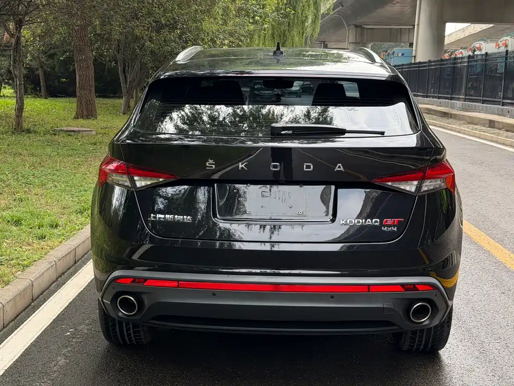Skoda Kodiaq GT — миниатюра 5