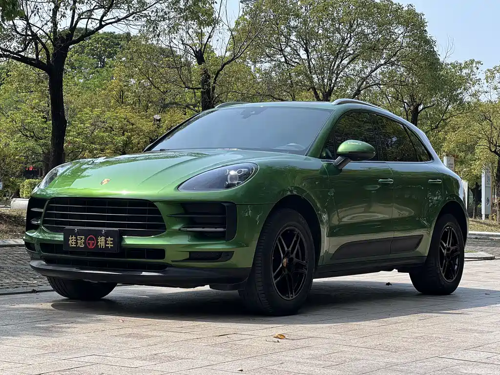 Купить Porsche Macan