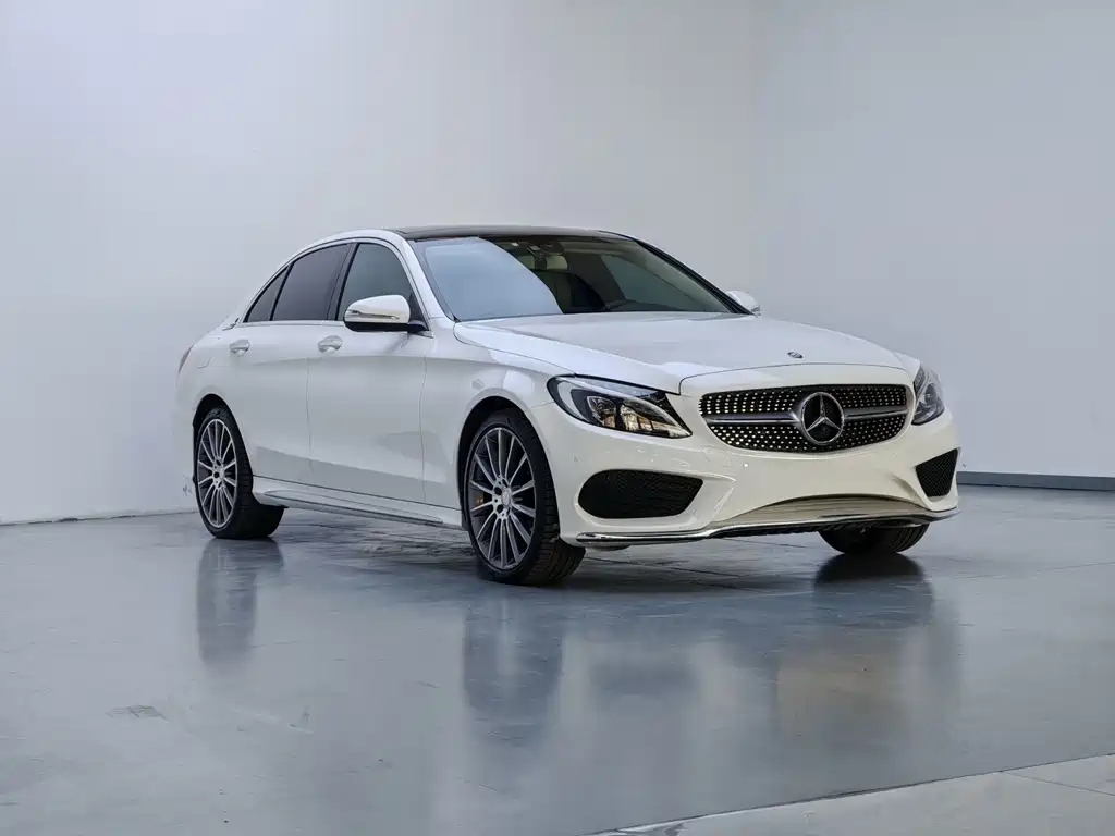 Mercedes-Benz C-Class — миниатюра 3
