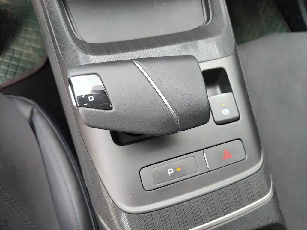 Changan Eado — миниатюра 10