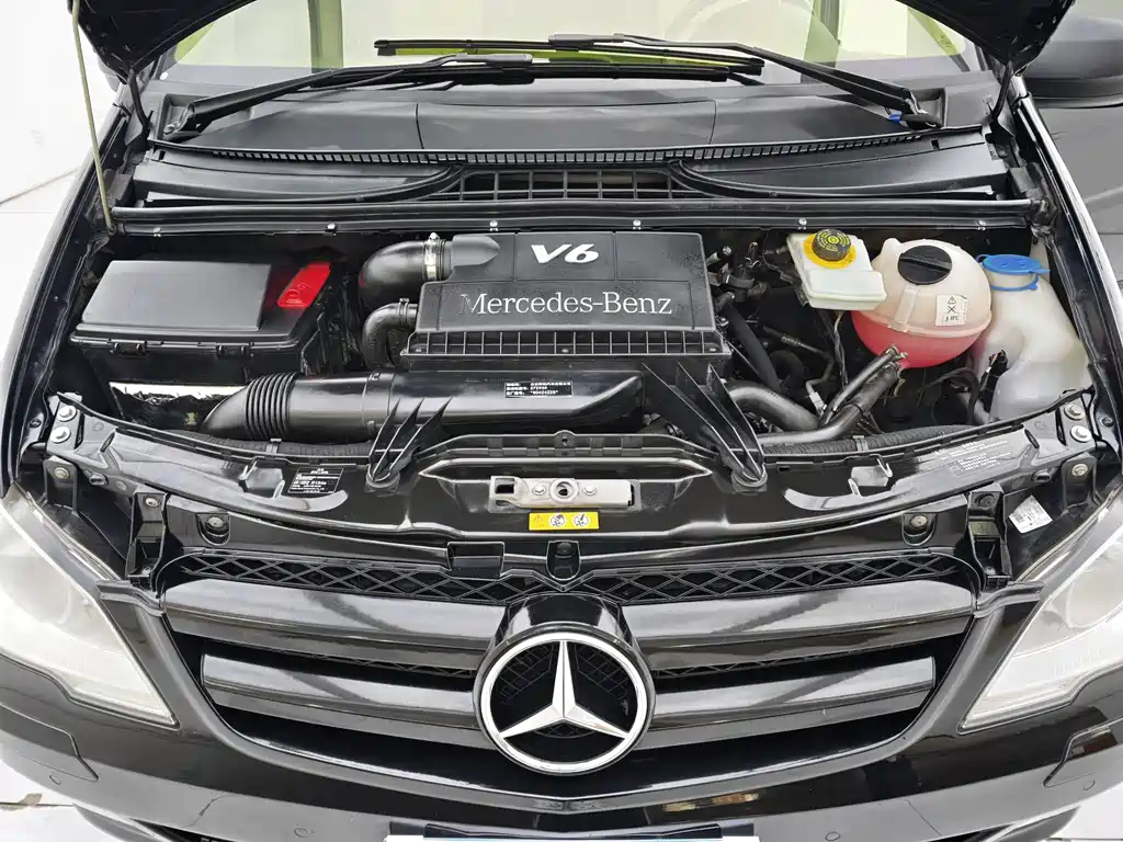 Mercedes-Benz Vito — миниатюра 21
