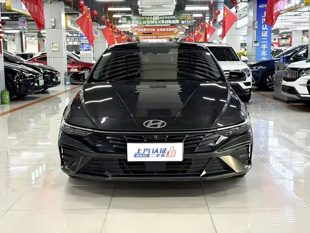Hyundai Elantra — миниатюра 3