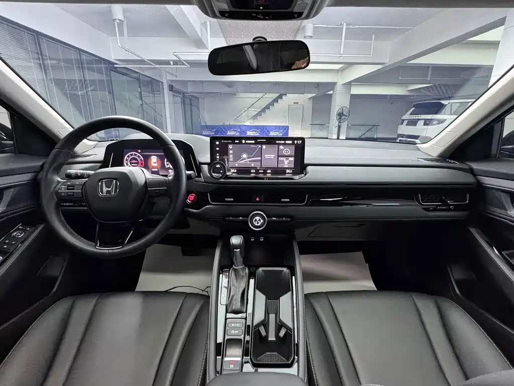 Honda Inspire — миниатюра 10