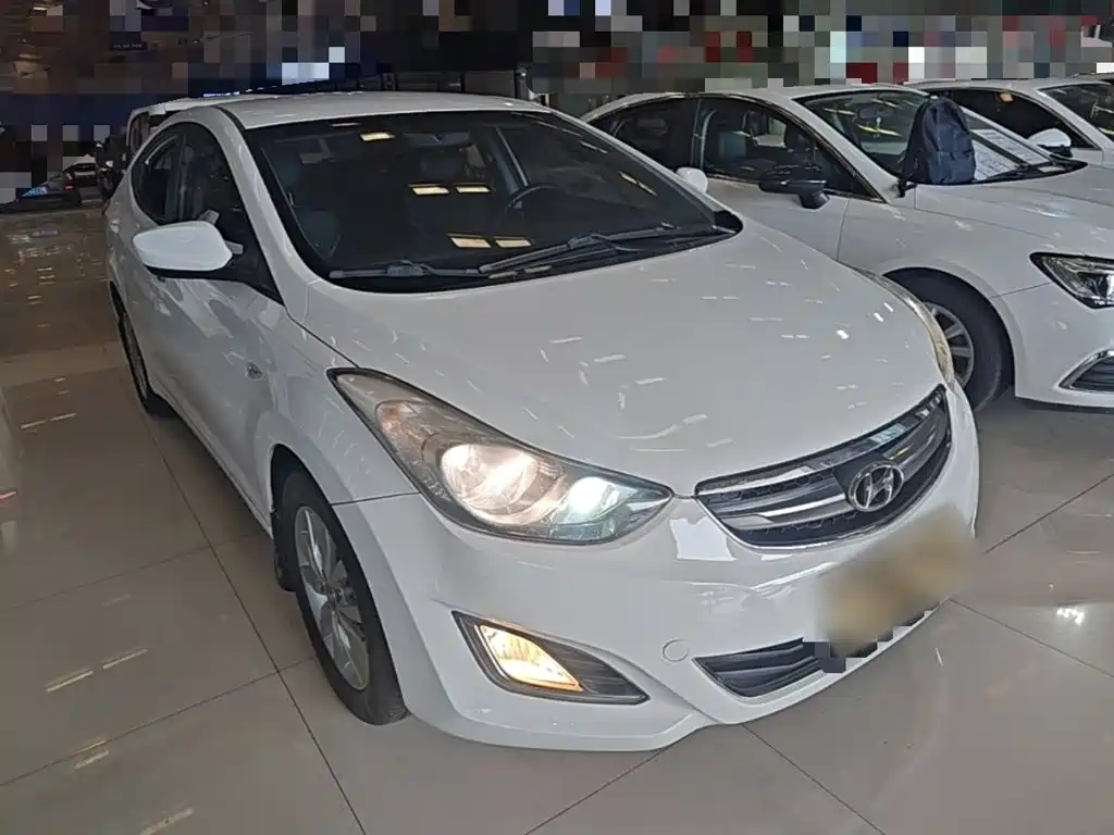 Hyundai Elantra Langdong — миниатюра 4
