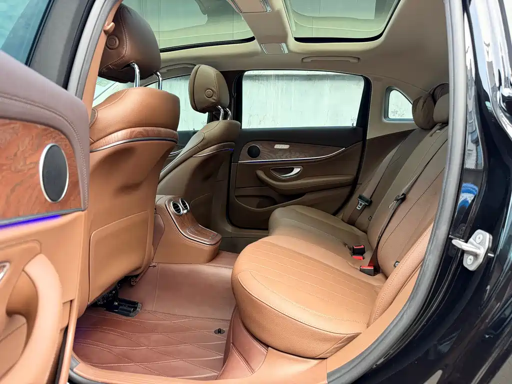 Mercedes-Benz E-Class E 2022 E 300 L Fashion