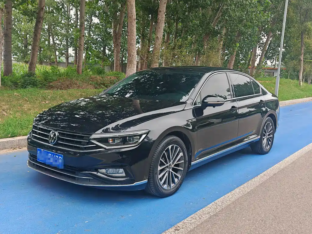 Volkswagen Magotan — миниатюра 2