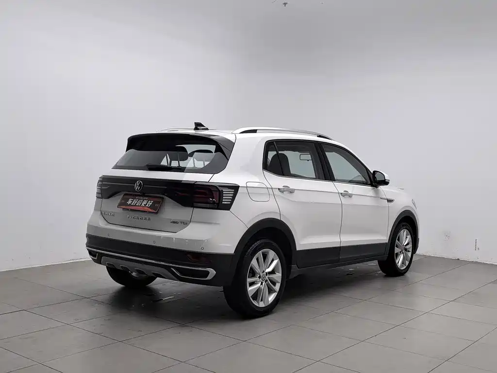 Volkswagen T-Cross — миниатюра 2
