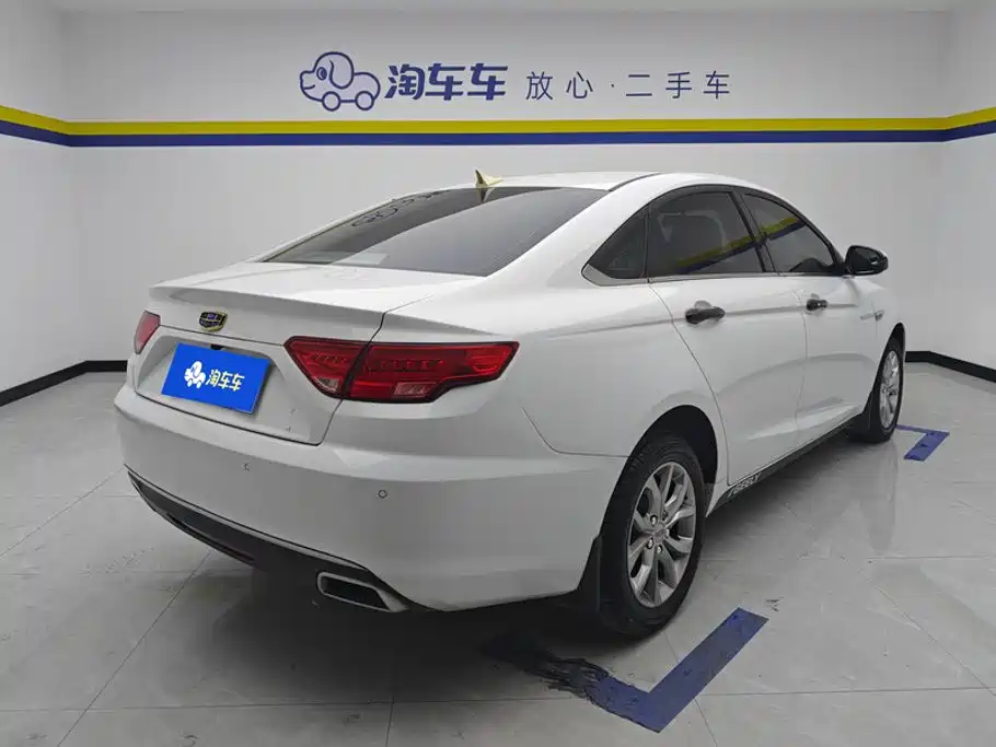 Geely Emgrand GL — миниатюра 3