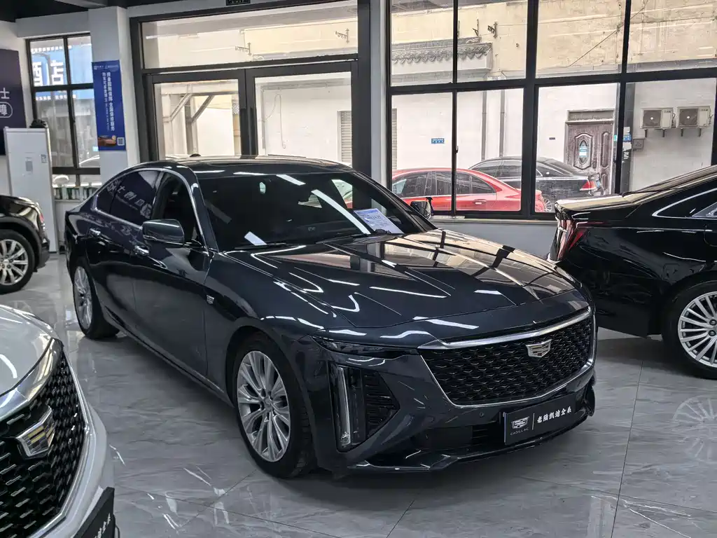 CADILLAC CT6