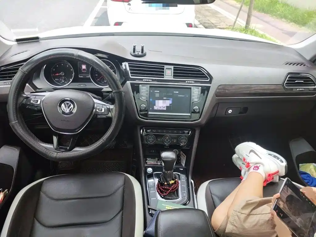 Volkswagen Tiguan L — миниатюра 13