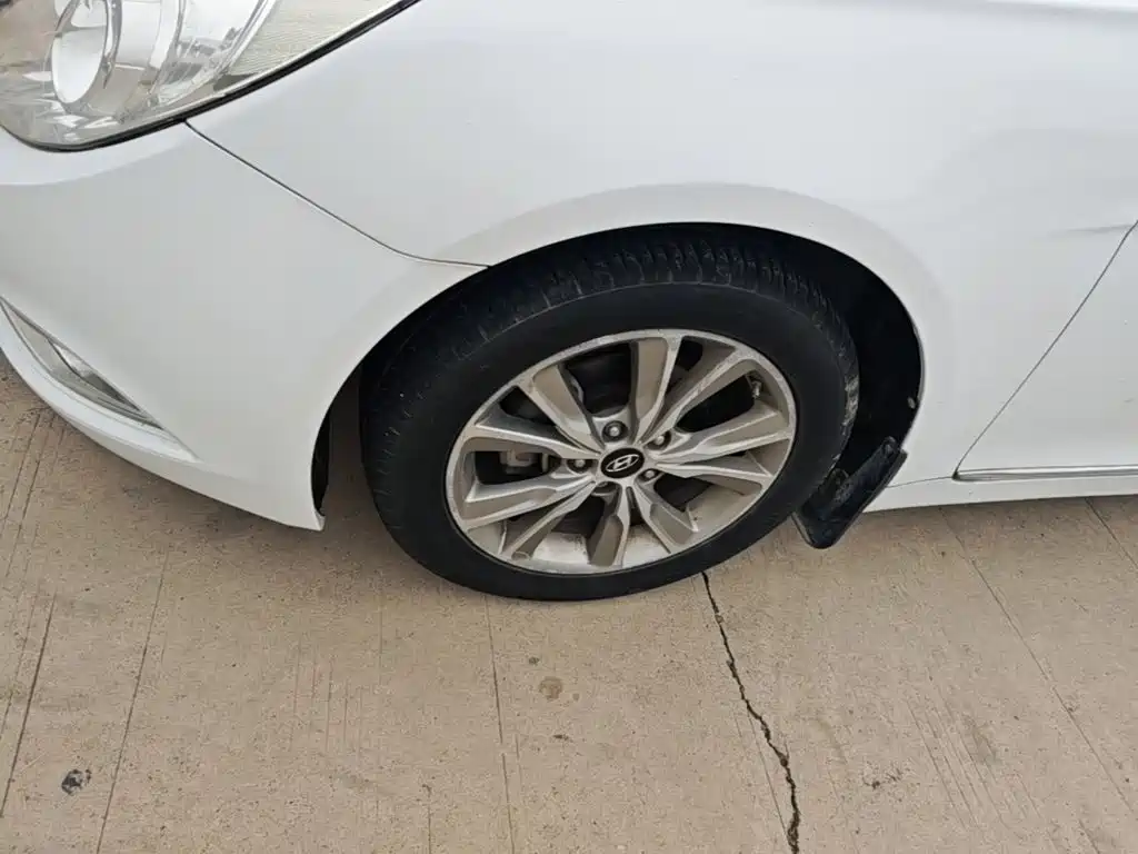 Hyundai Sonata — миниатюра 23