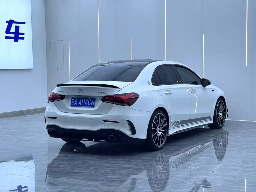 Mercedes-Benz A-Class AMG — миниатюра 13