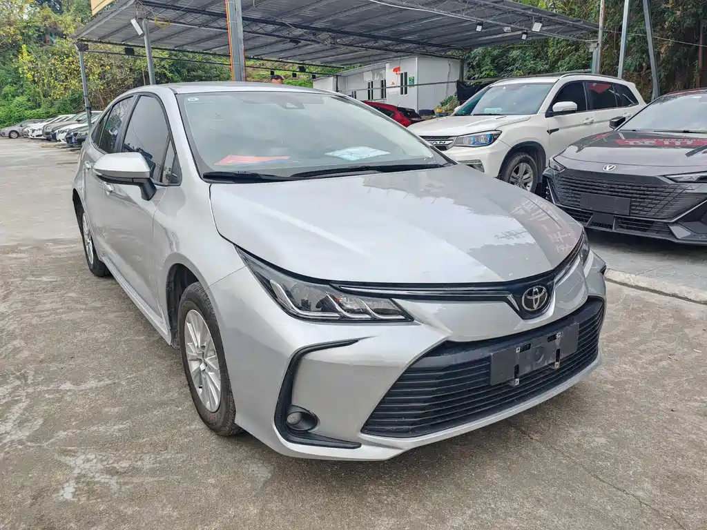 TOYOTA COROLLA