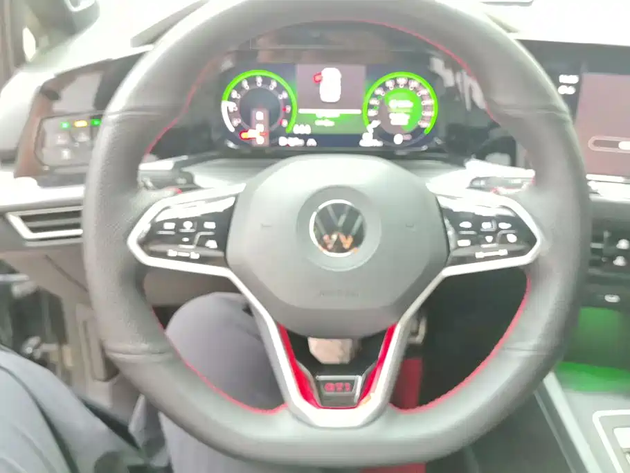 Volkswagen Golf GTI — миниатюра 15