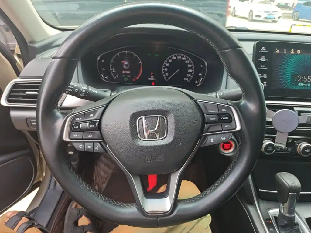 Honda Inspire — миниатюра 11