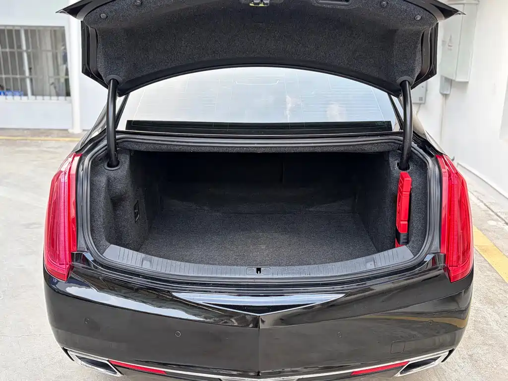 Cadillac XTS — миниатюра 17