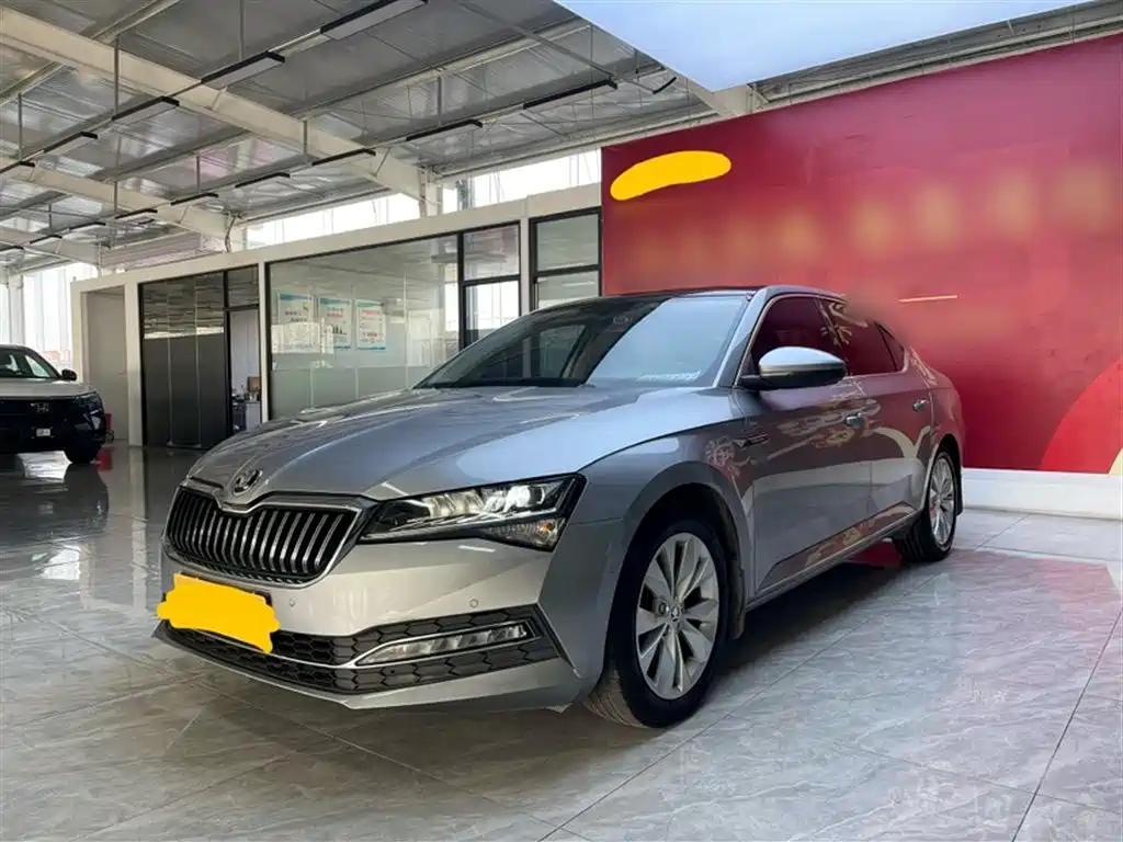 Skoda Superb 2021