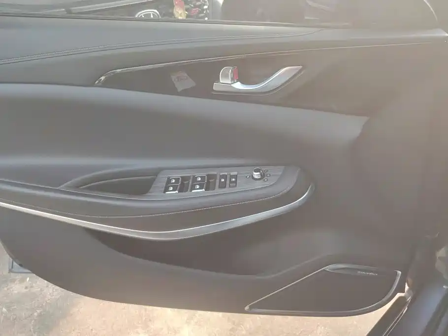 Changan Ruicheng CC — миниатюра 7
