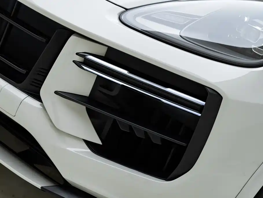 Porsche Cayenne Hybrid — миниатюра 5