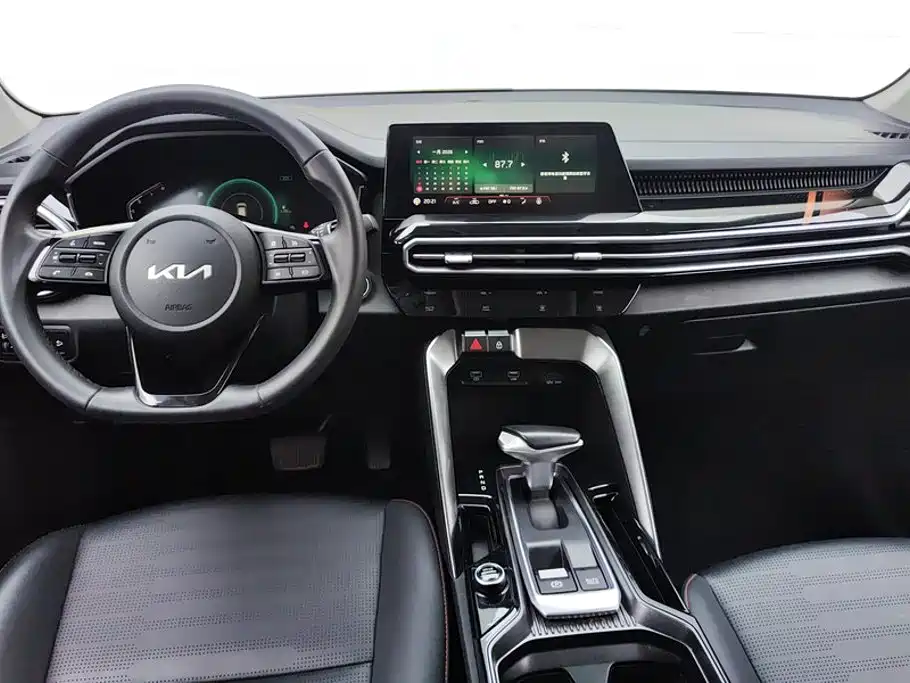 Kia Sportage — миниатюра 12