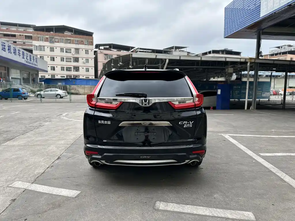 HONDA CR V