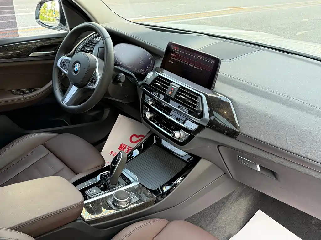 BMW X3 — миниатюра 22