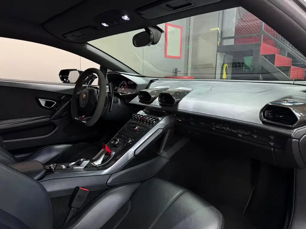Lamborghini Huracán — миниатюра 8