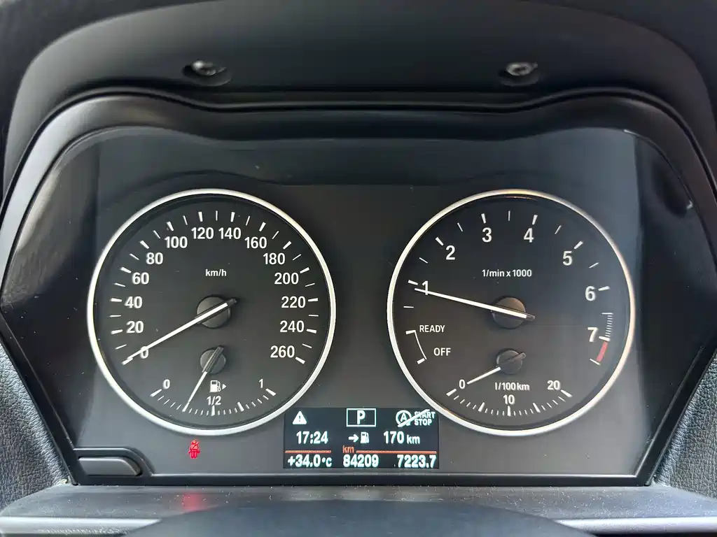 BMW 2 Series (Import) — миниатюра 9