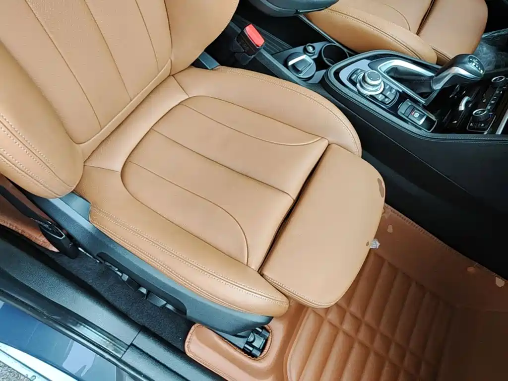 BMW 2 Series Active Tourer (Import) — миниатюра 25