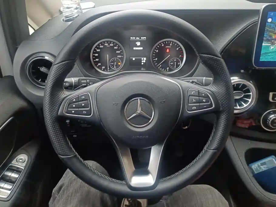 Mercedes-Benz Vito — миниатюра 15