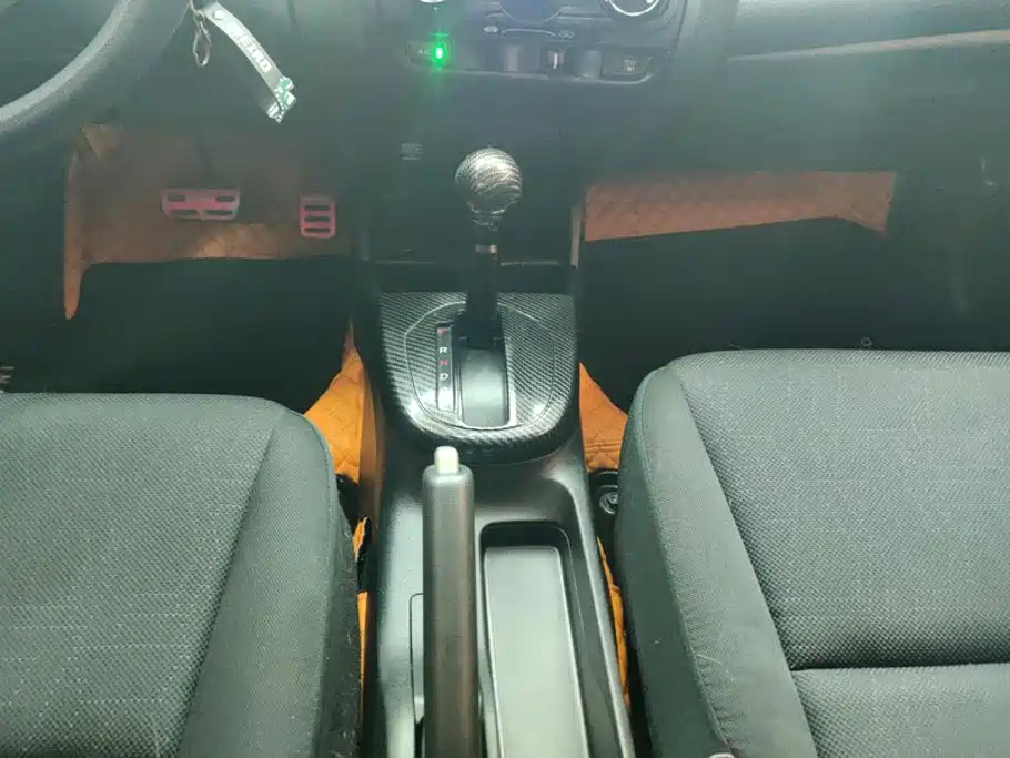 Honda Fit — миниатюра 16