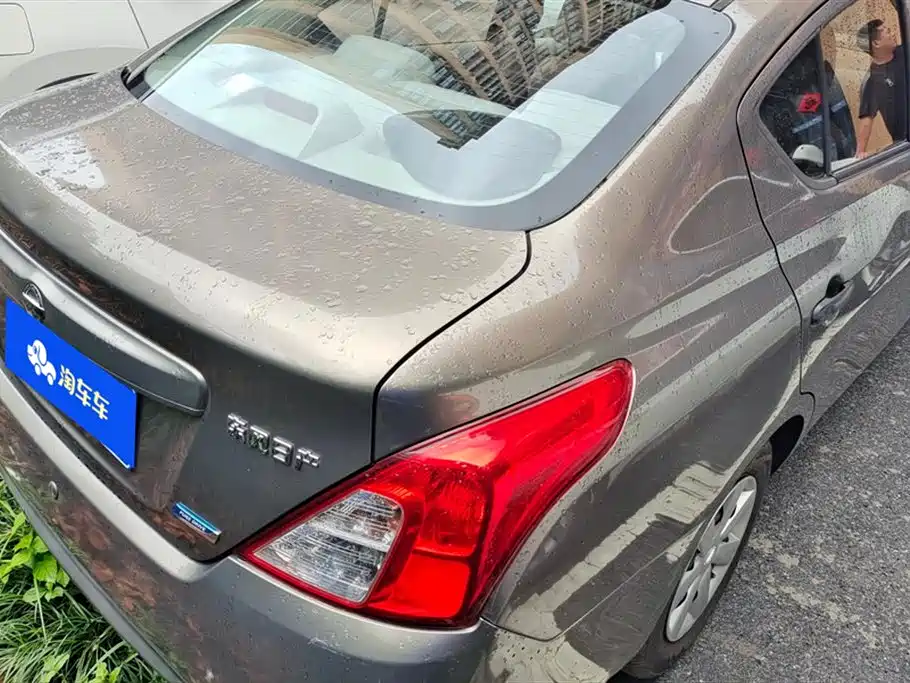 Nissan Sunny 2014 1.5XE MT Comfort