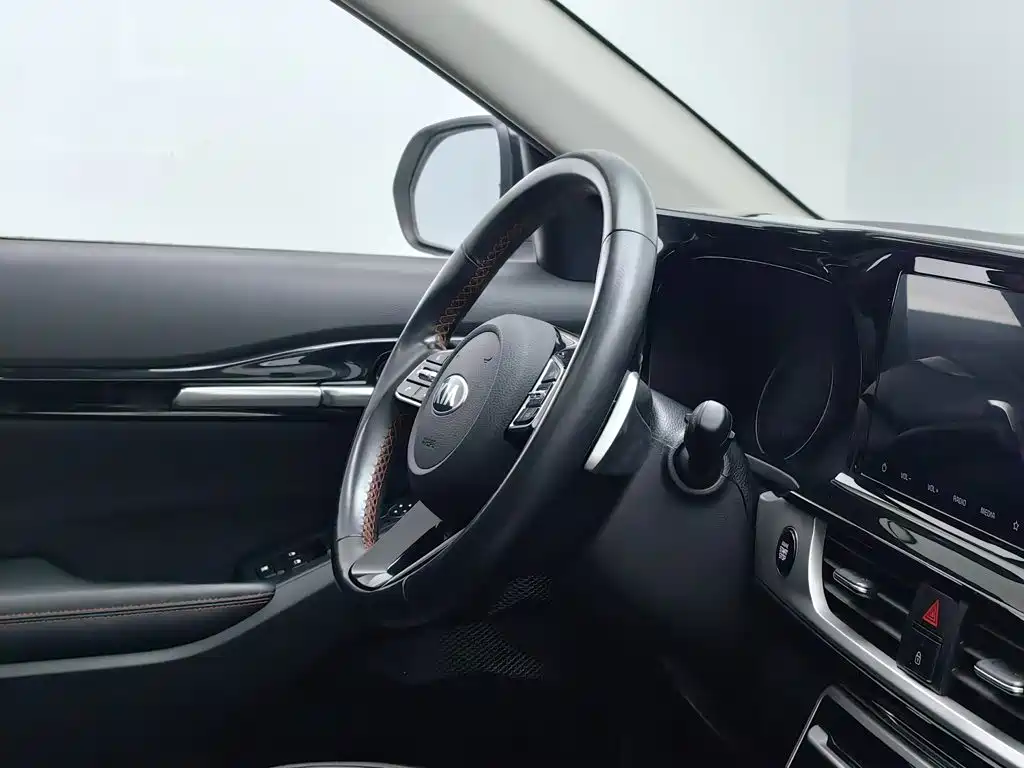 Kia KX3 — миниатюра 22