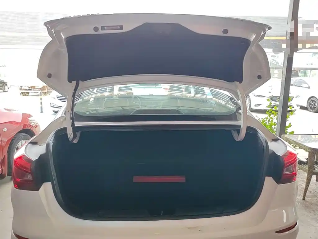 Changan Eado — миниатюра 19