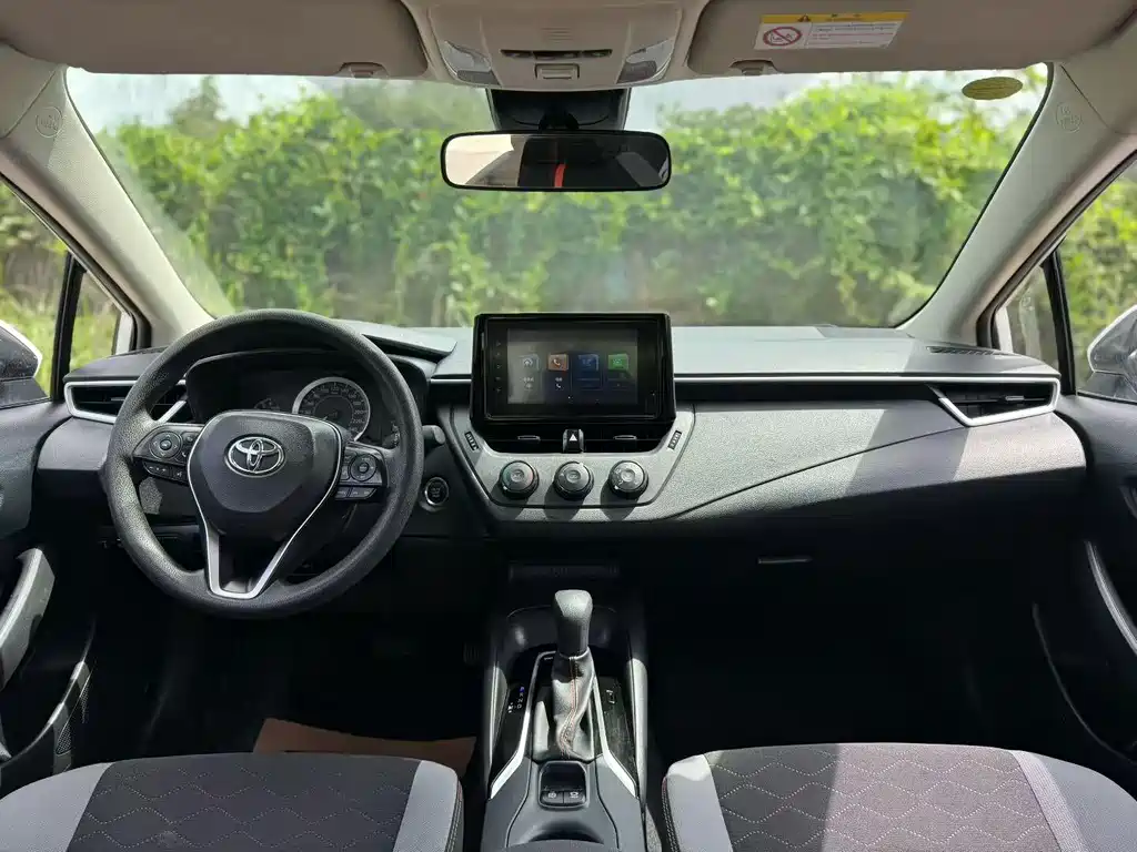 Toyota Corolla — миниатюра 9