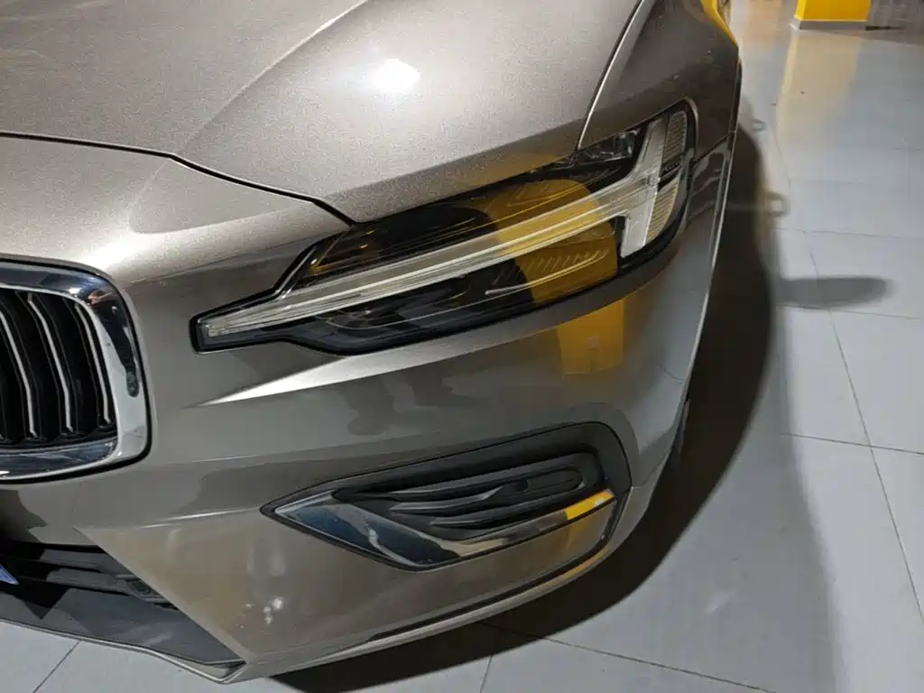 Volvo S60 — миниатюра 24