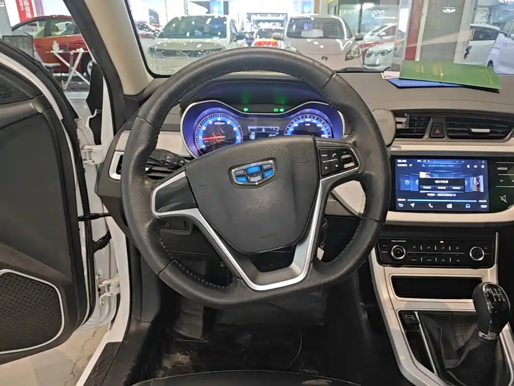 Geely Vision — миниатюра 11