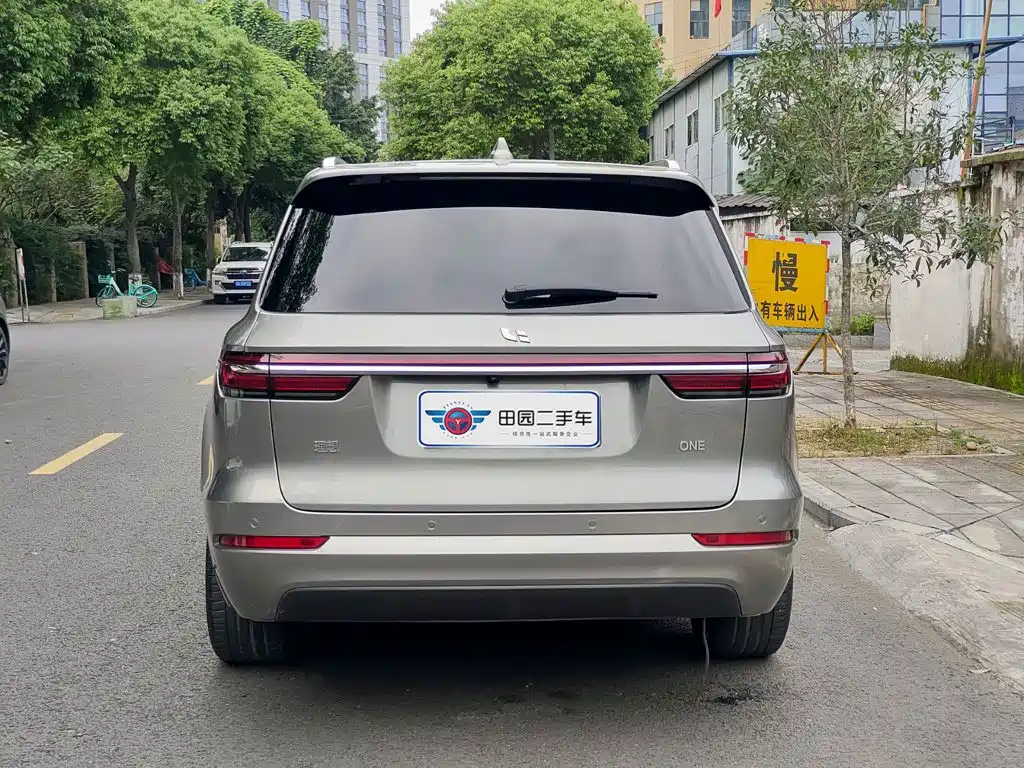 Li Auto Li ONE — миниатюра 5