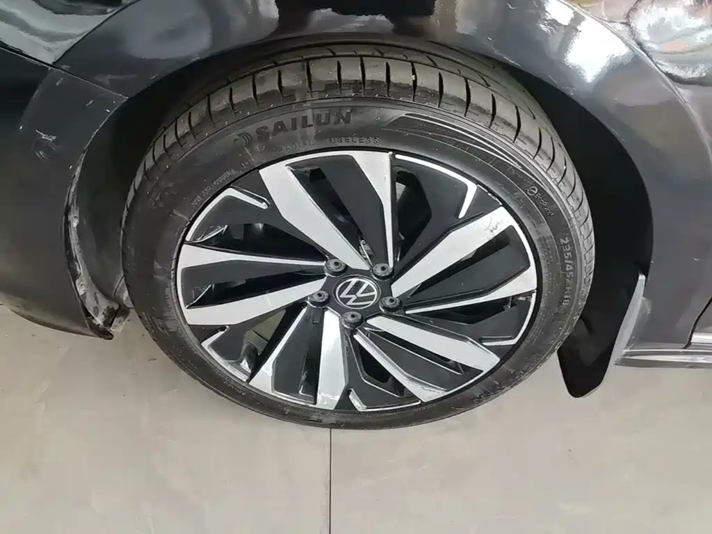 Volkswagen Passat — миниатюра 23