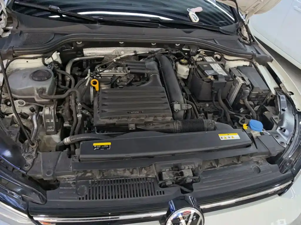 Volkswagen Golf — миниатюра 20