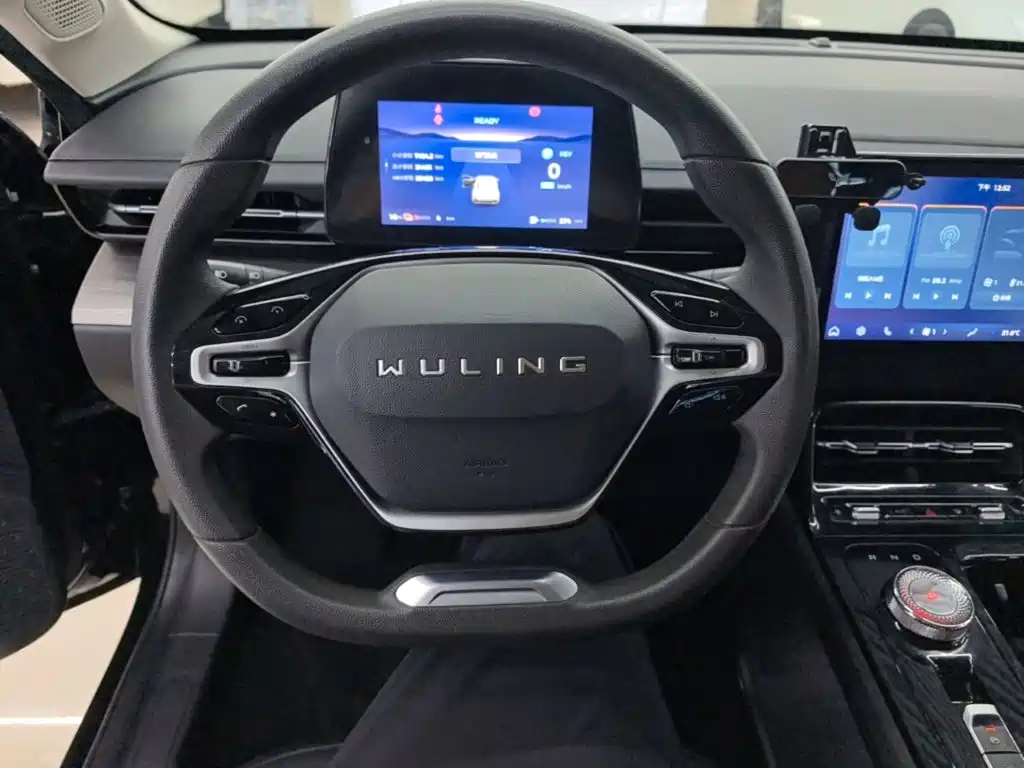 Wuling Xingguang — миниатюра 11