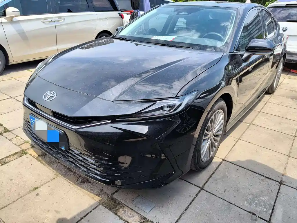 Toyota Camry 2024 2.0GVP Luxury Edition
