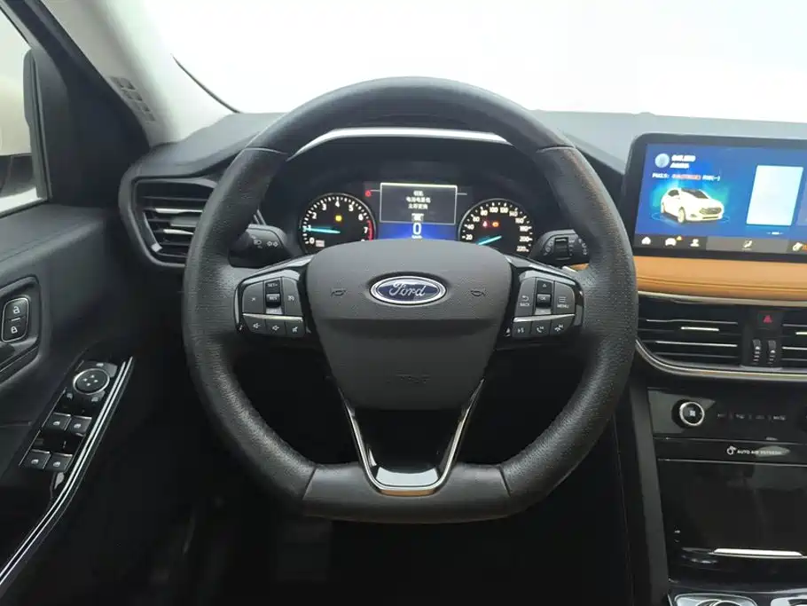 Ford Escape — миниатюра 15