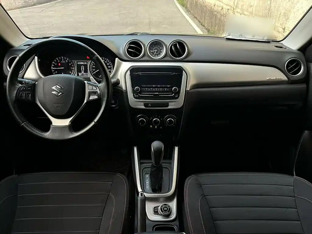 Suzuki Vitara — миниатюра 8