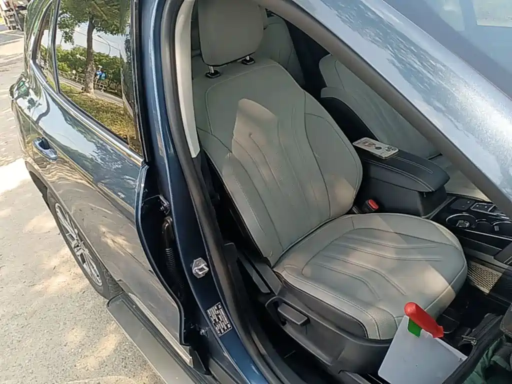 Ford Escape — миниатюра 25