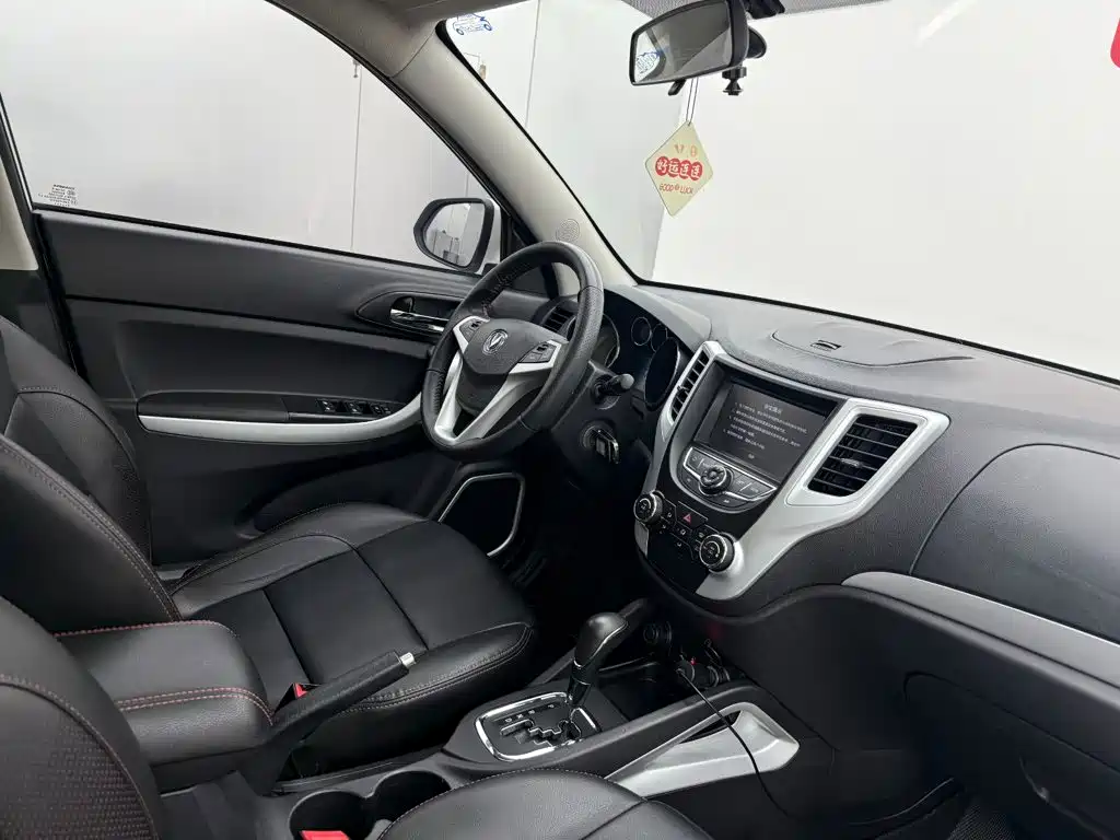 Changan CS35 — миниатюра 16