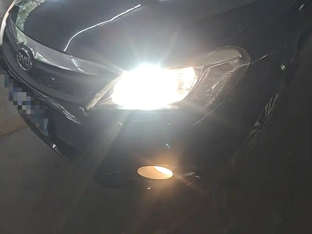 BYD F3 — миниатюра 24