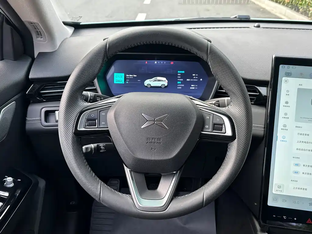 XPeng G3 — миниатюра 19