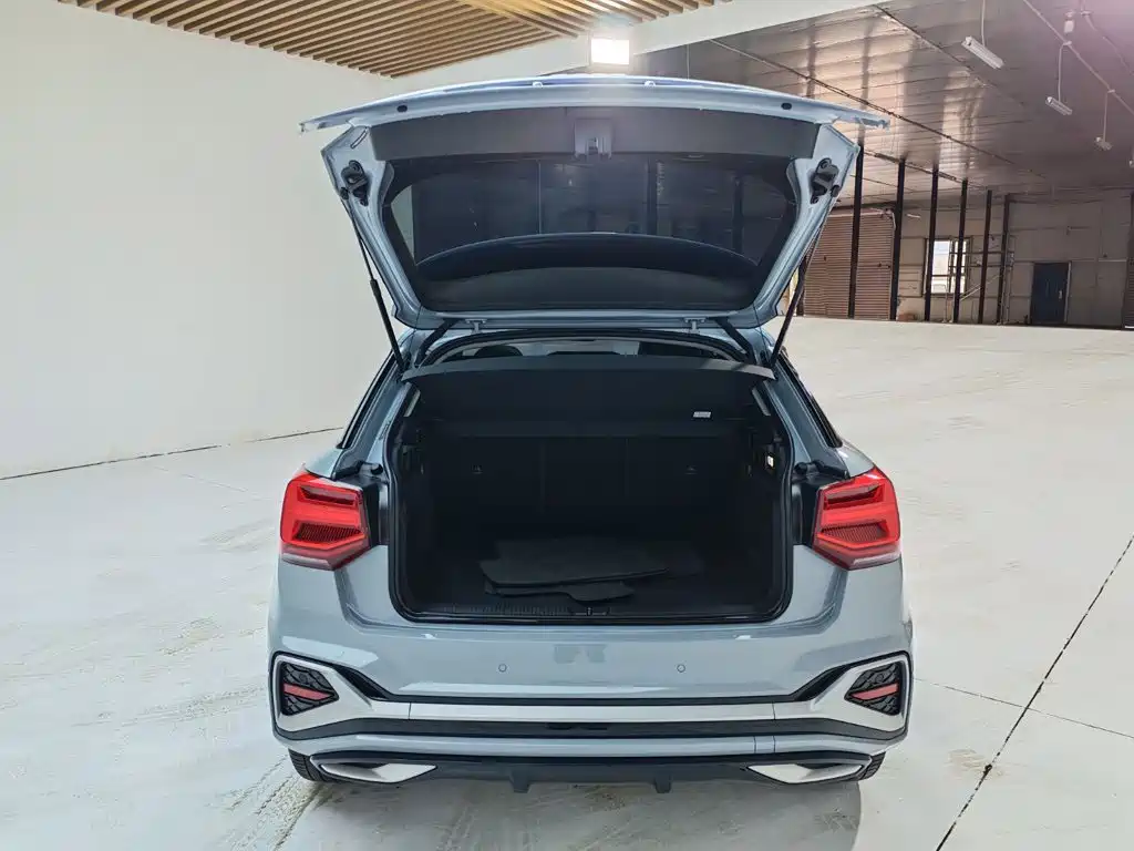 Audi Q2L — миниатюра 7