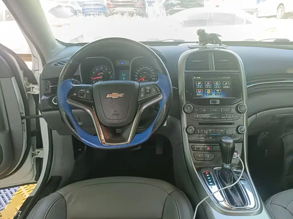 Chevrolet Malibu — миниатюра 10